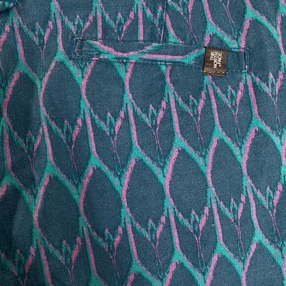 The North Face Maywood Shorts Linen Cotton Printed NWT‎ Women's Size 16 Long - Picture 5 of 12